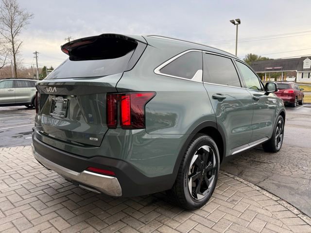 Used 2025 Kia Sorento EX image 9