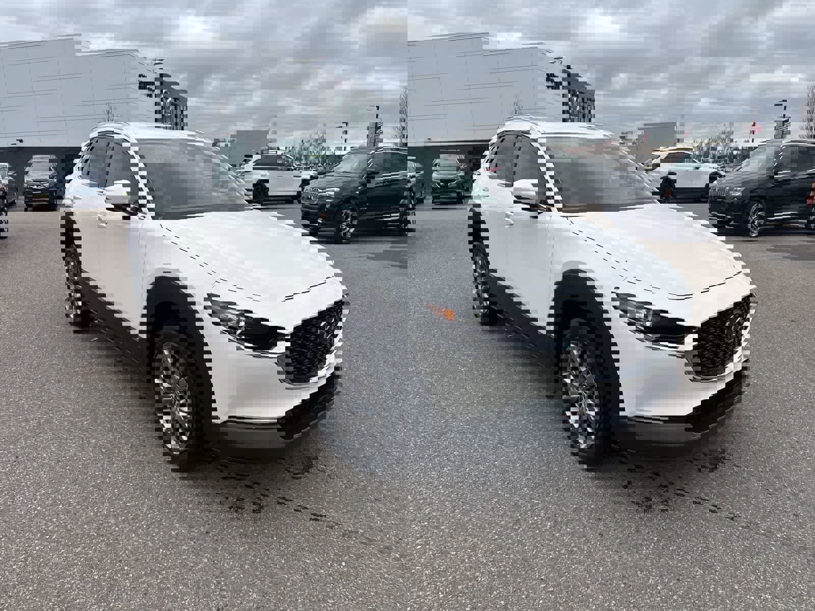 Used 2023 MAZDA CX-30 AWD 2.5 S w/ Select Package image 3