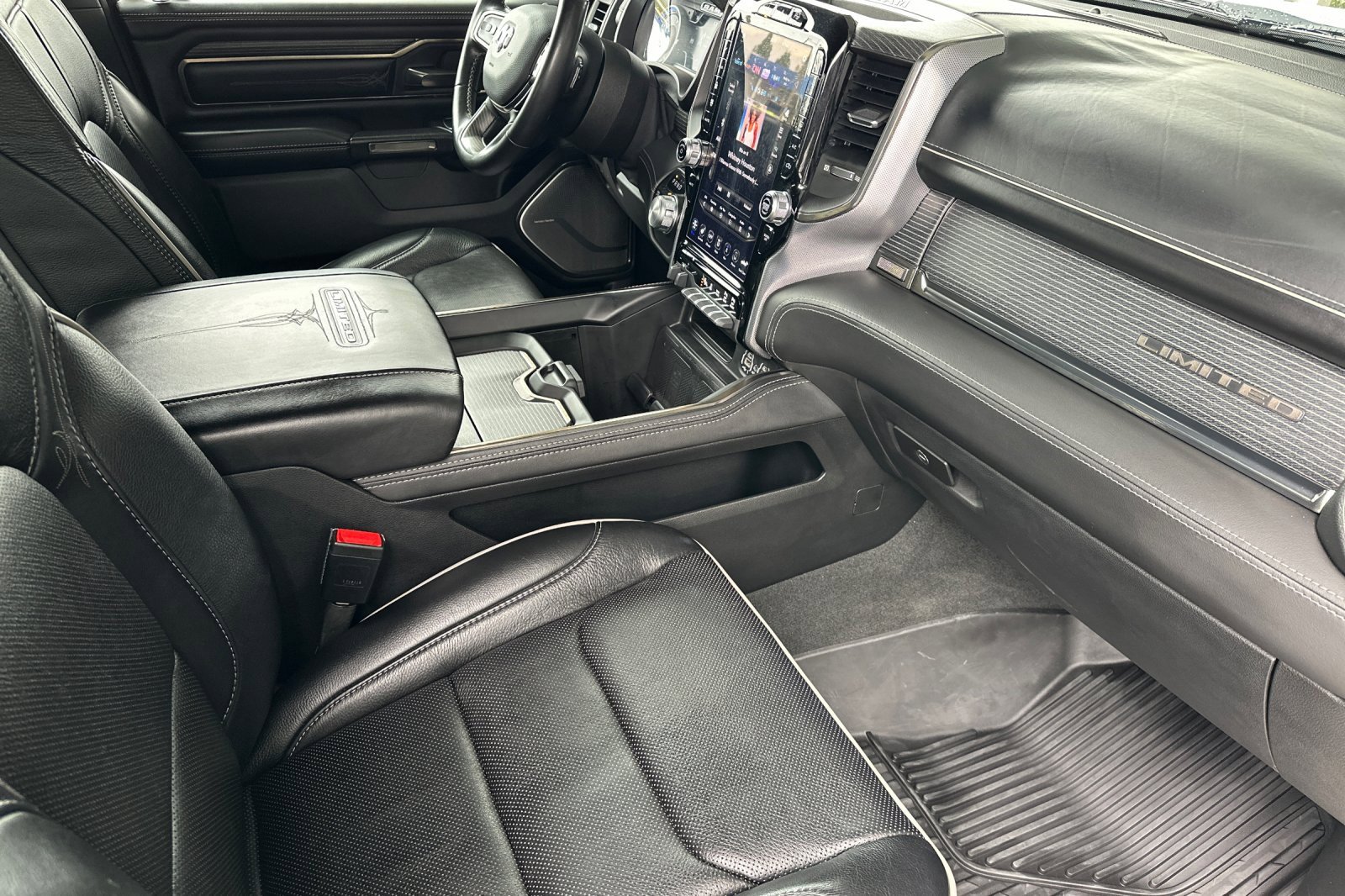 Used 2021 RAM 1500 Limited image 17