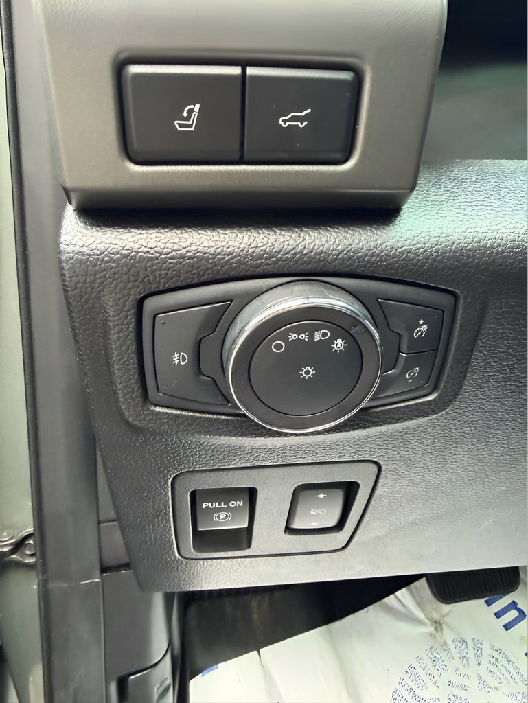 Used 2019 Ford Expedition XLT w/ Equipment Group 202A image 26