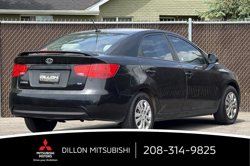Used 2011 Kia Forte EX FWD image 4