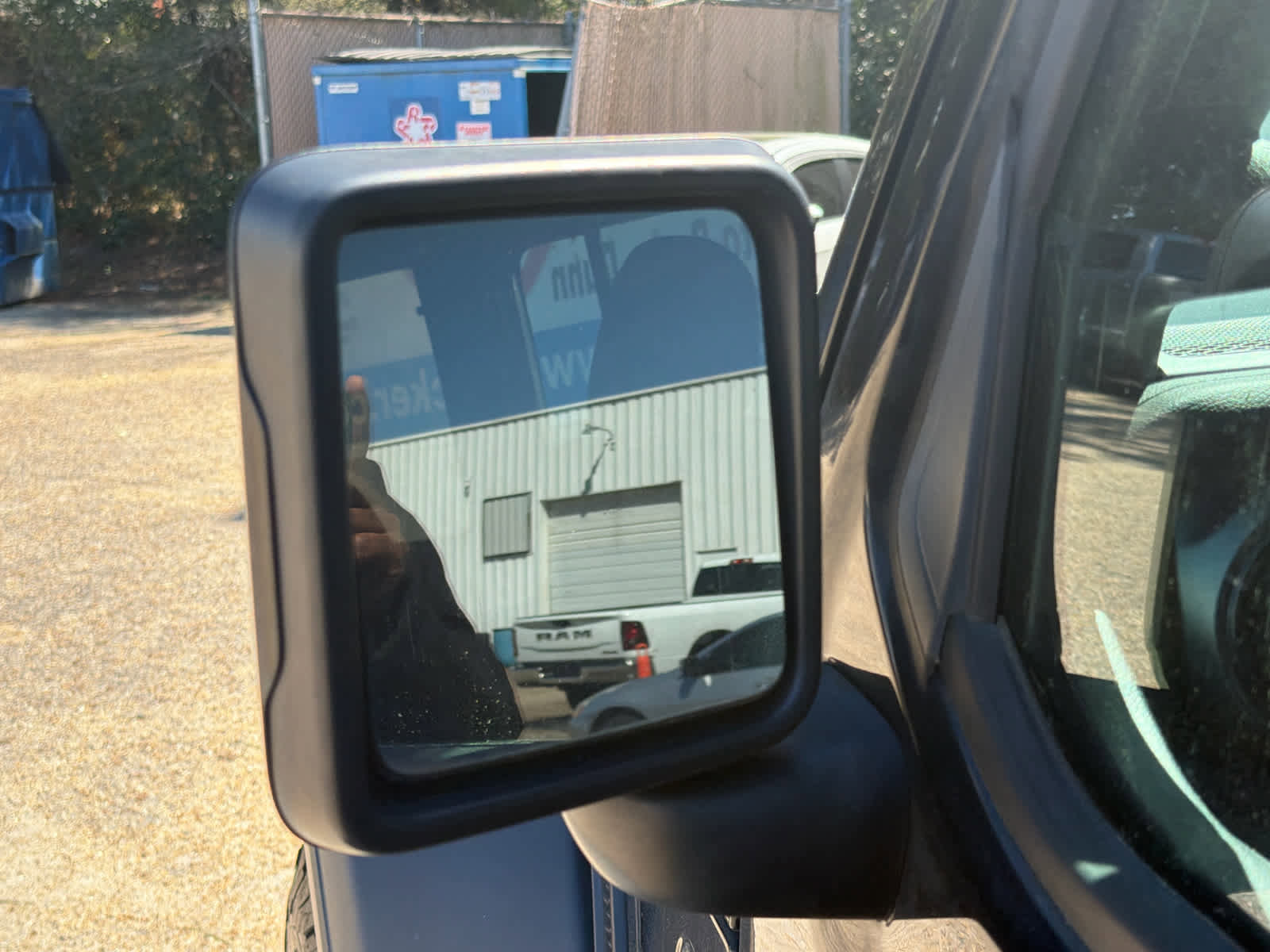 Used 2018 Jeep Wrangler Unlimited Sport image 13