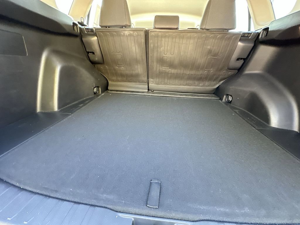 Used 2021 Toyota RAV4 LE image 22