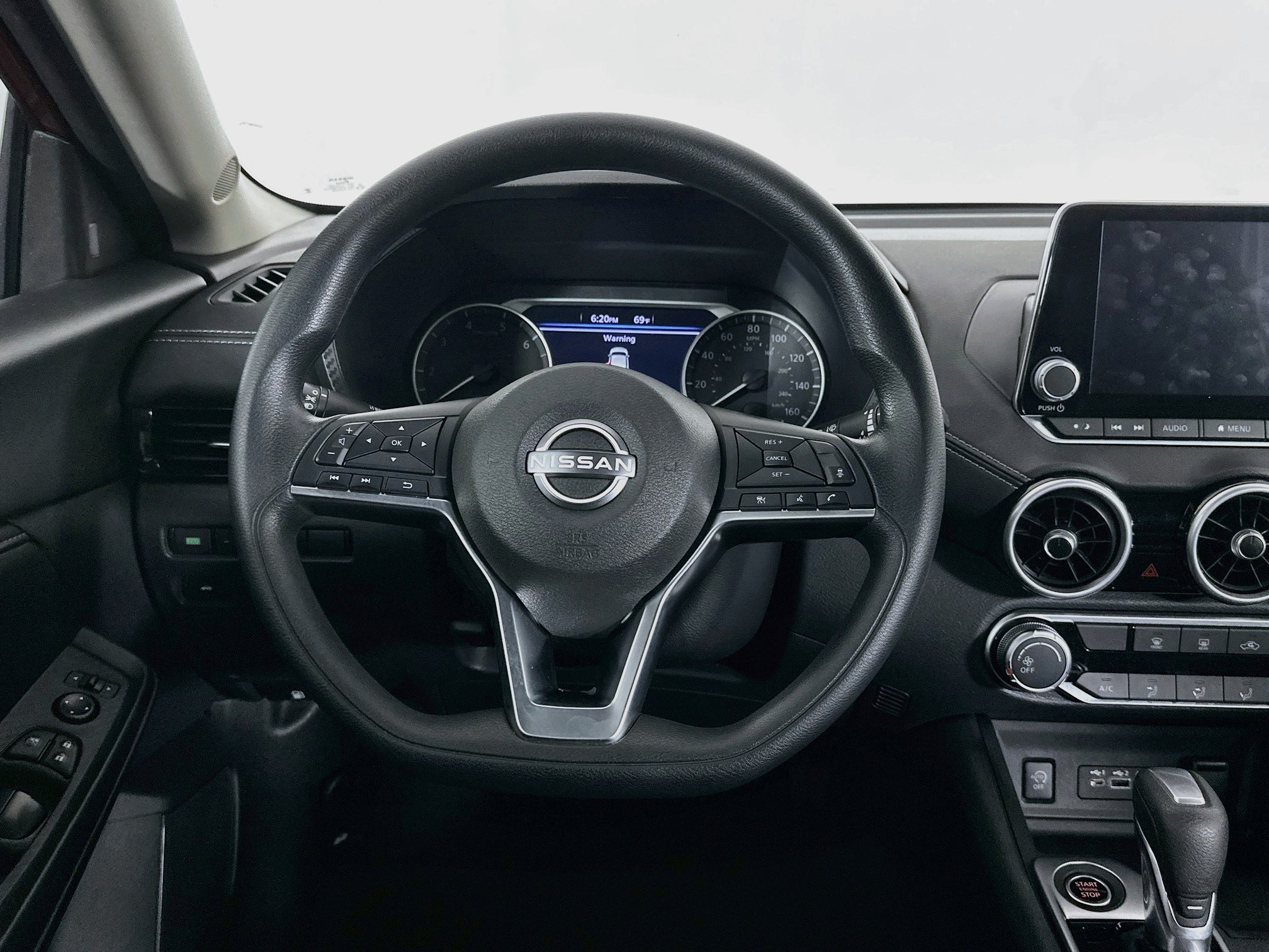 Used 2024 Nissan Sentra SV FWD image 17