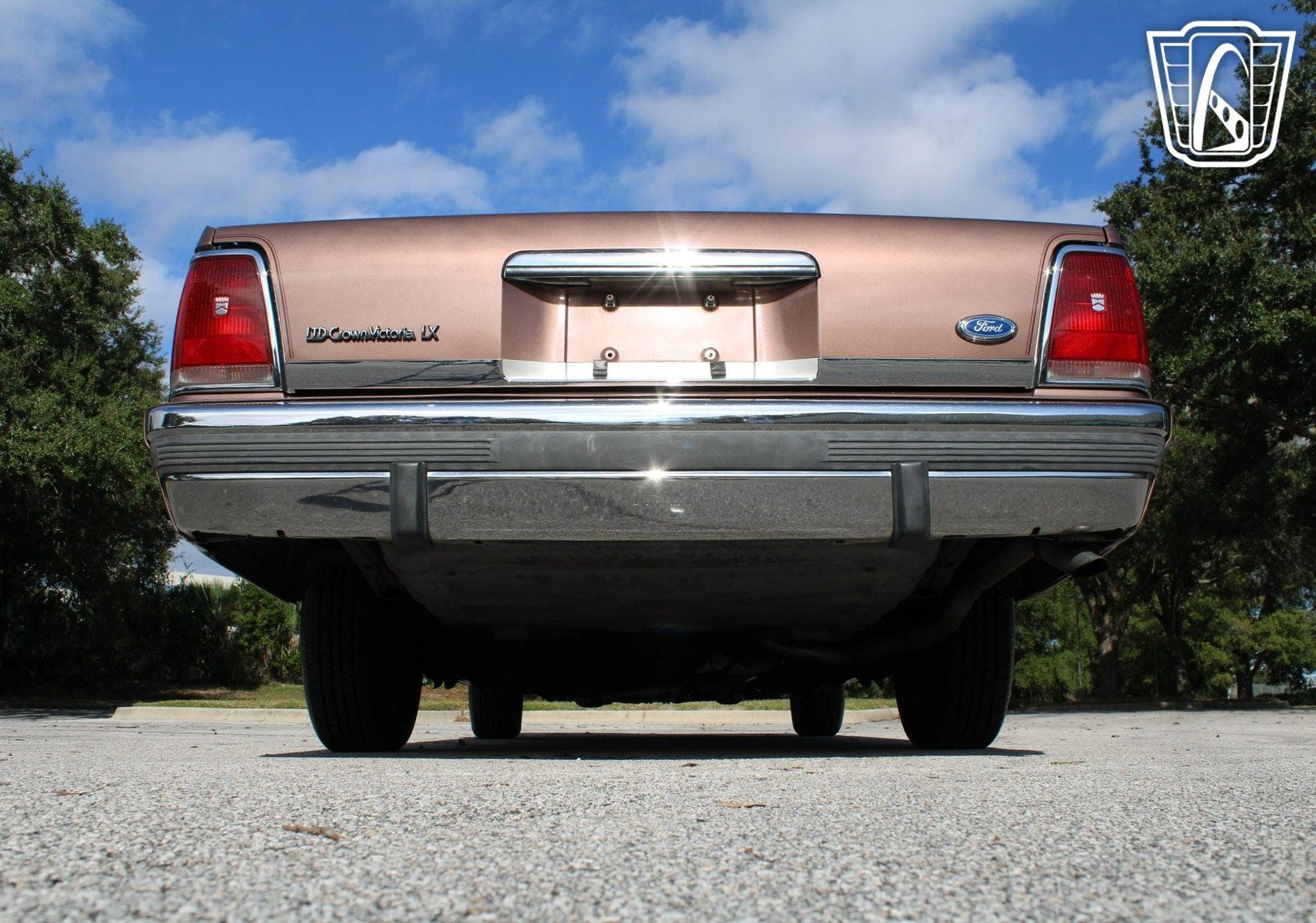 Used 1989 Ford LTD Crown Victoria image 25