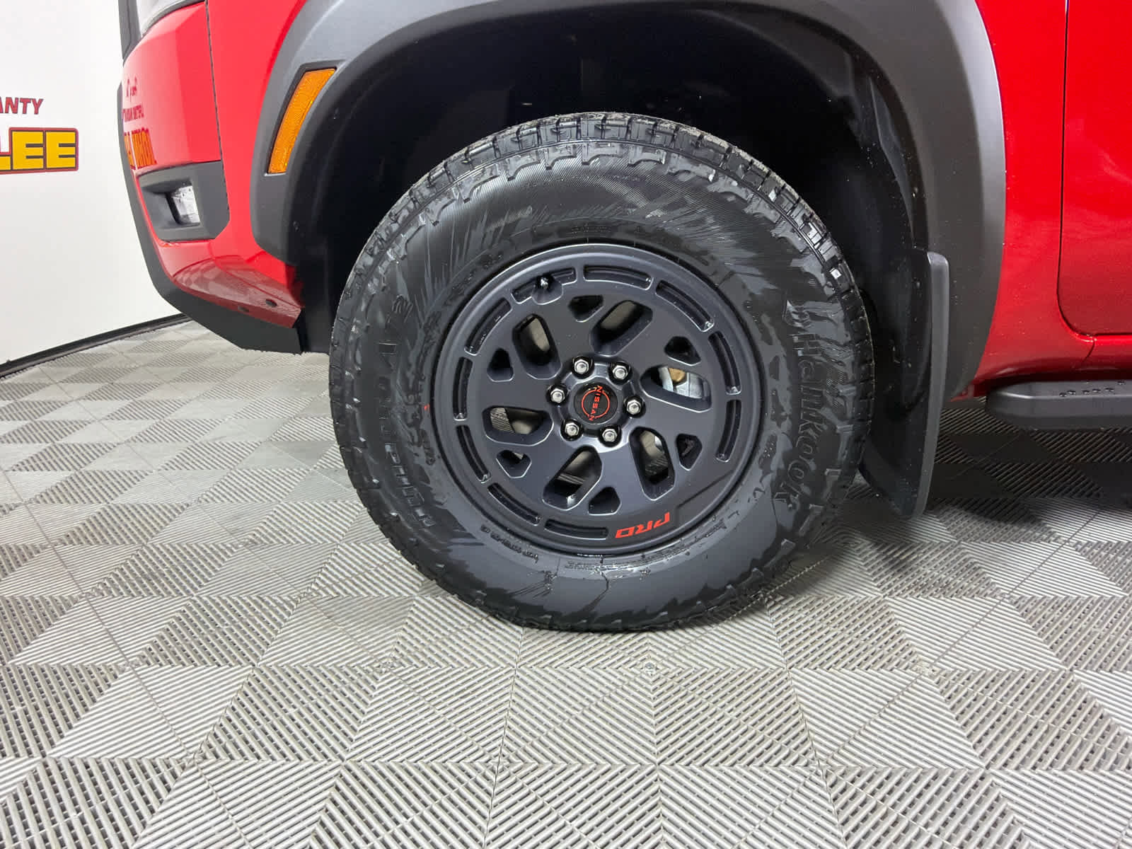 New 2026 Nissan Frontier PRO-4X w/ Tow Package image 9