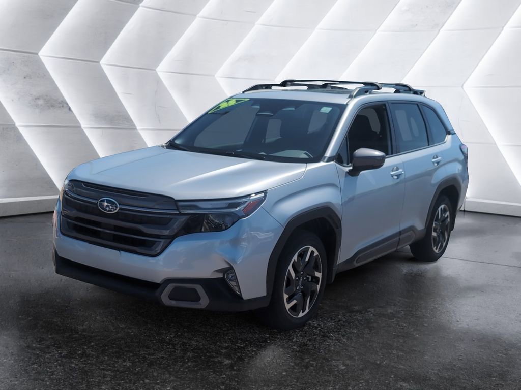 Used 2025 Subaru Forester Limited image 3