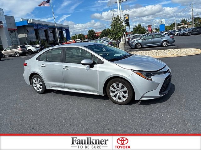 Certified 2024 Toyota Corolla LE FWD image 3
