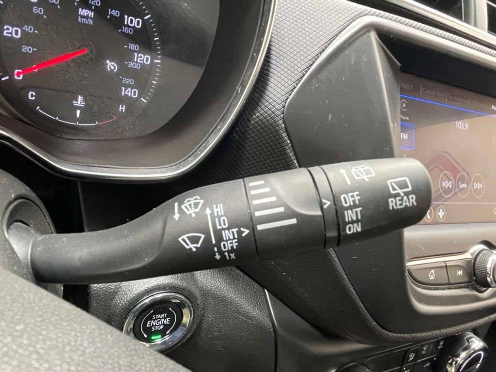 Used 2023 Chevrolet TrailBlazer LT FWD image 28