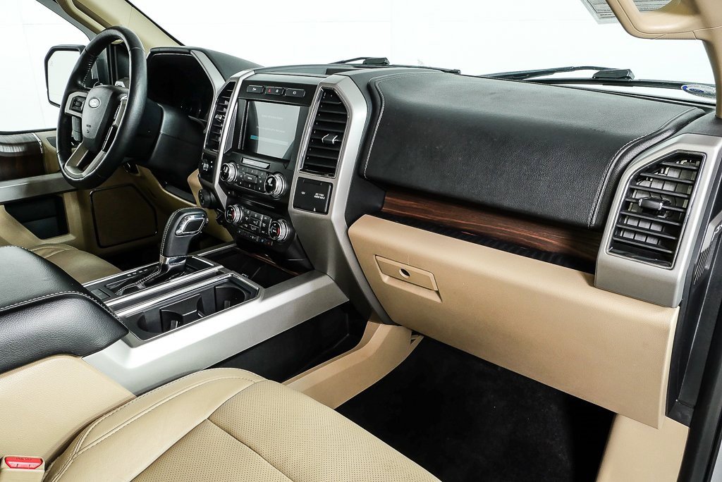 Used 2017 Ford F150 Lariat w/ Equipment Group 502A Luxury image 23