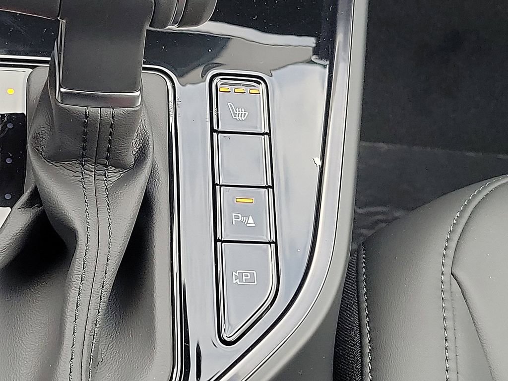 New 2025 Kia Niro EX image 16