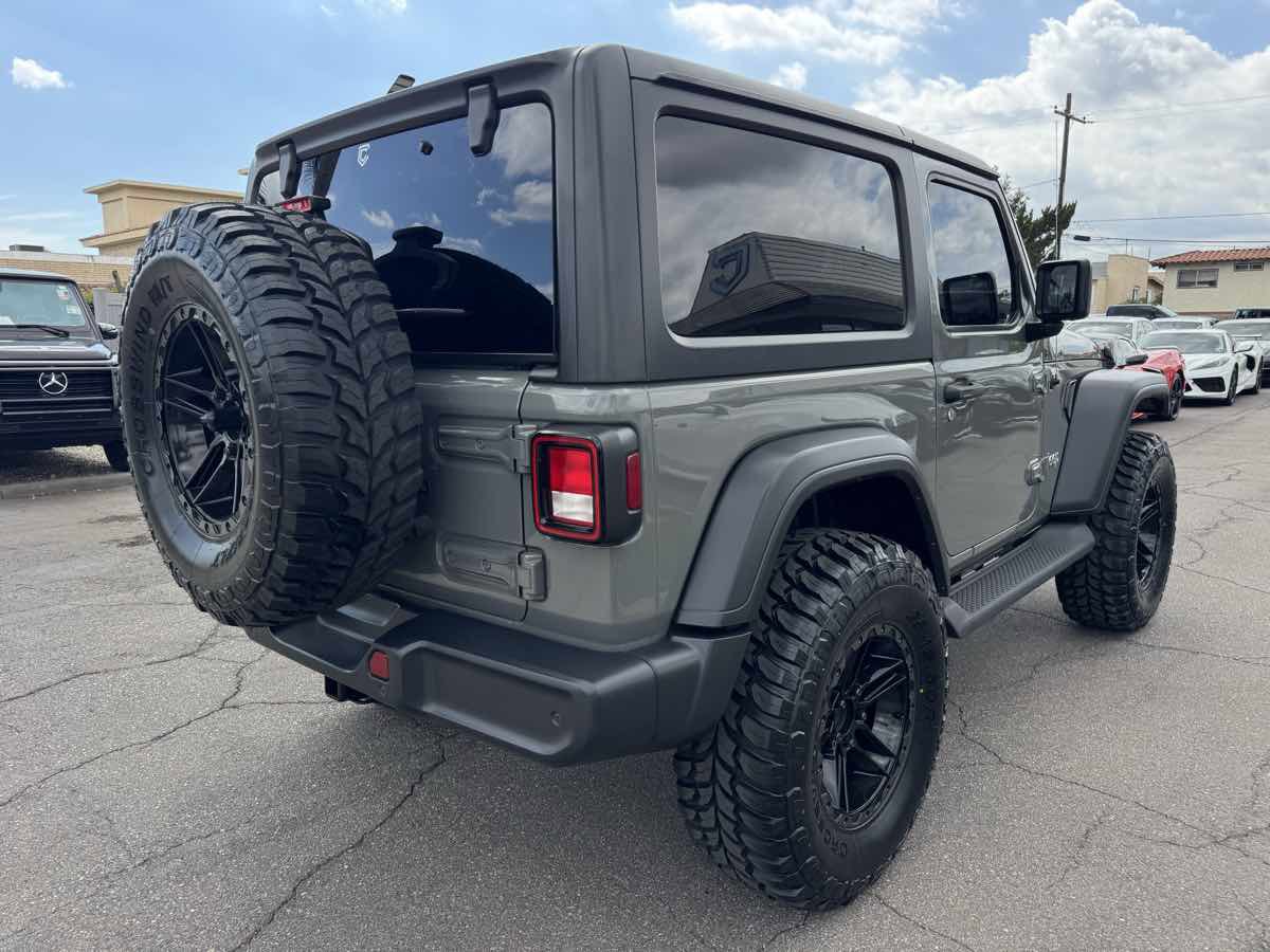 Used 2020 Jeep Wrangler Sport AWD/4WD image 8