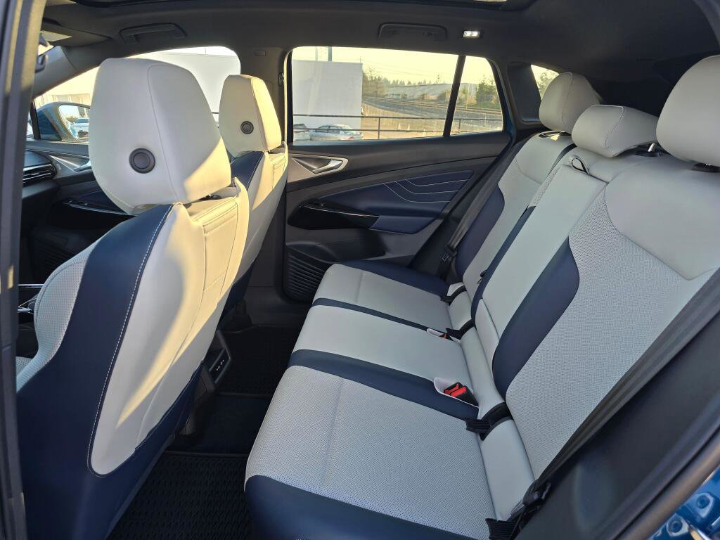 New 2026 Volkswagen ID.4 Pro S image 28