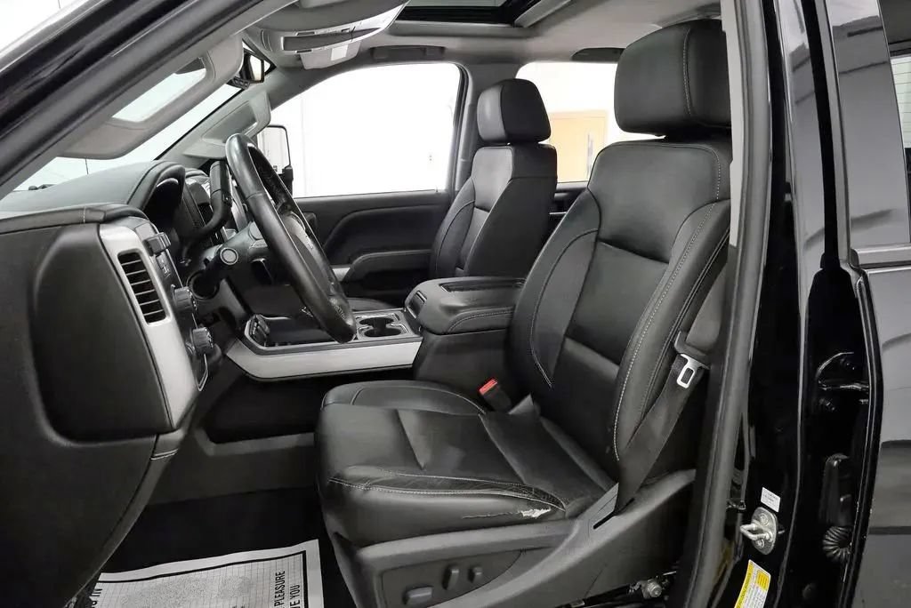 Used 2019 Chevrolet Silverado 2500 LTZ w/ Duramax Plus Package AWD/4WD image 11