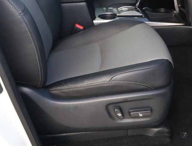 Used 2023 Toyota 4Runner SR5 Premium w/ Moonroof Package RWD image 18