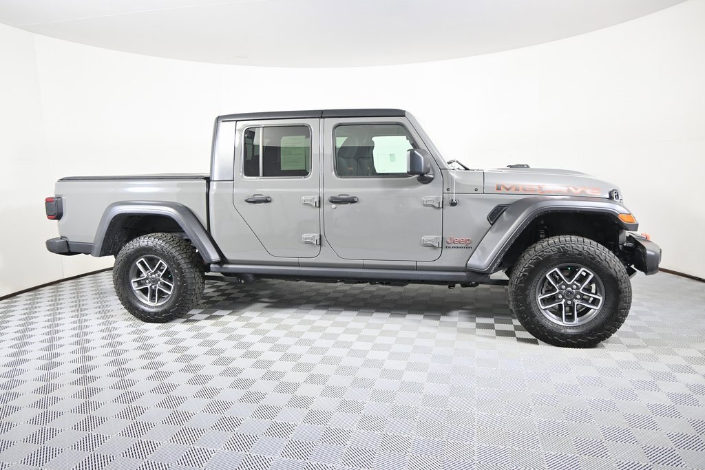 Used 2021 Jeep Gladiator Mojave image 9