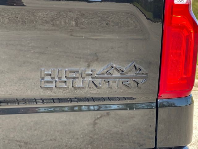 Certified 2026 Chevrolet Silverado 1500 High Country w/ Technology Package image 11