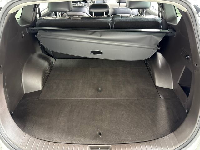 Used 2019 Hyundai Santa Fe SEL image 15