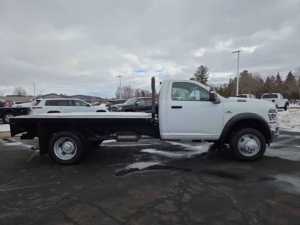 New 2025 RAM 5500 Tradesman AWD/4WD image 3