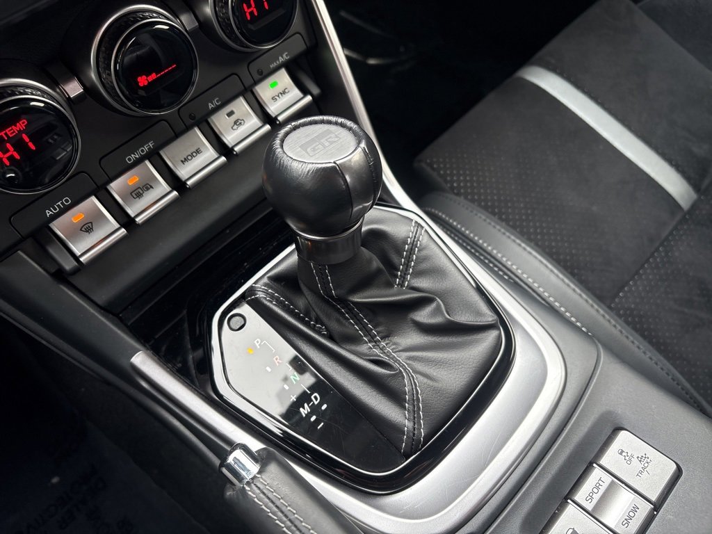 Used 2023 Toyota GR86 Premium w/ ALL Weather Mat Package (TMS) image 16