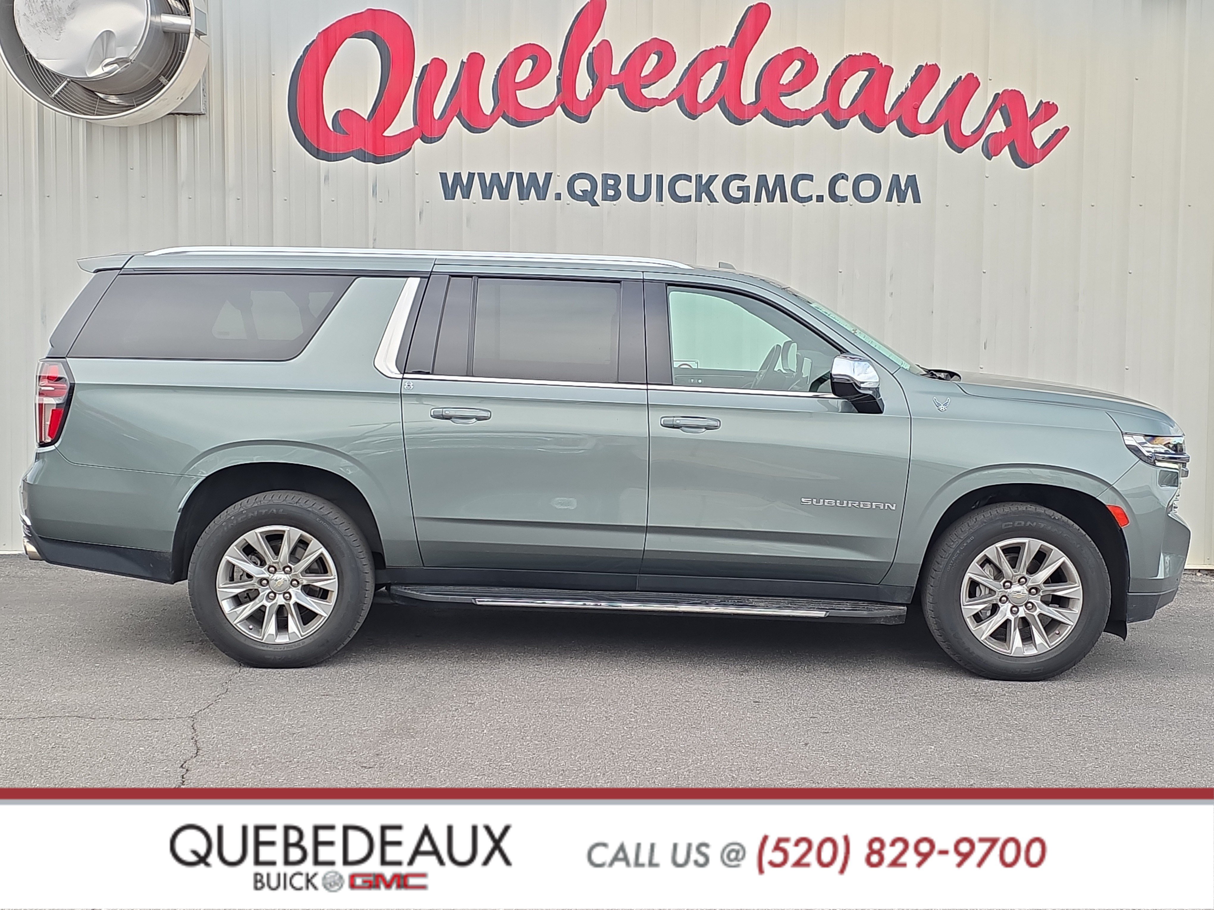 Used 2023 Chevrolet Suburban Premier RWD image 8