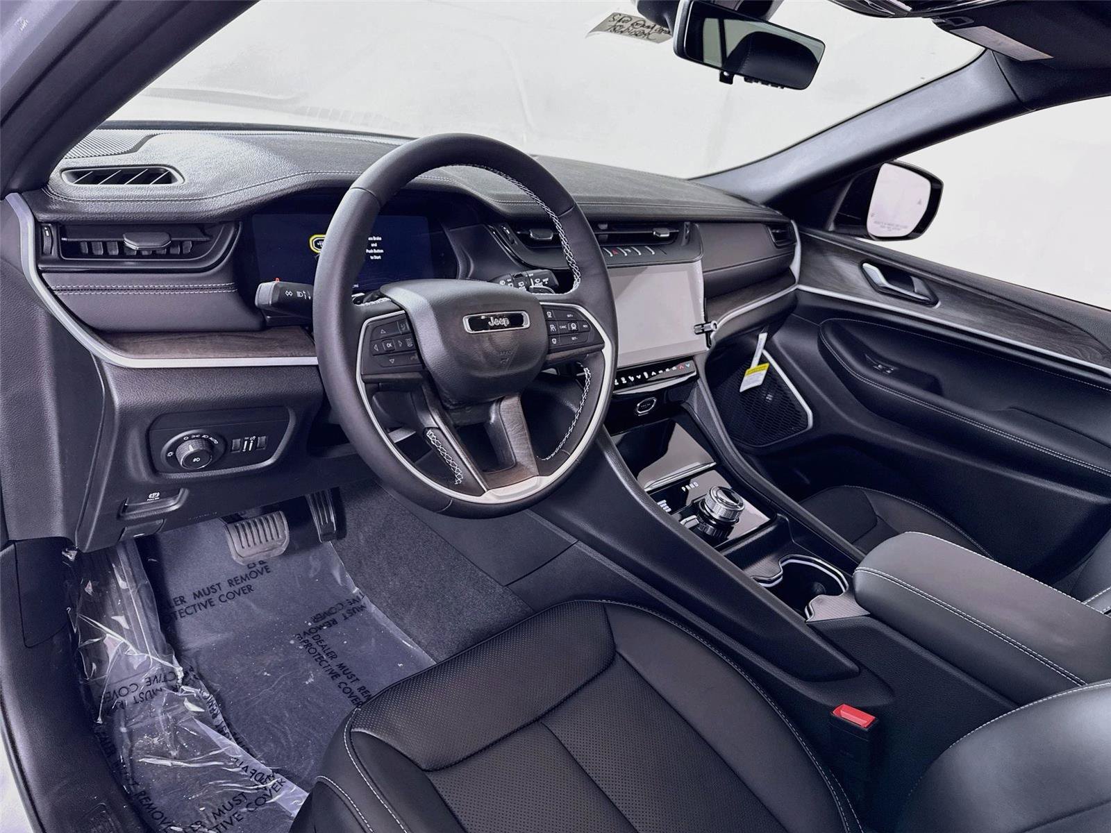 New 2026 Jeep Grand Cherokee L Limited AWD/4WD image 3
