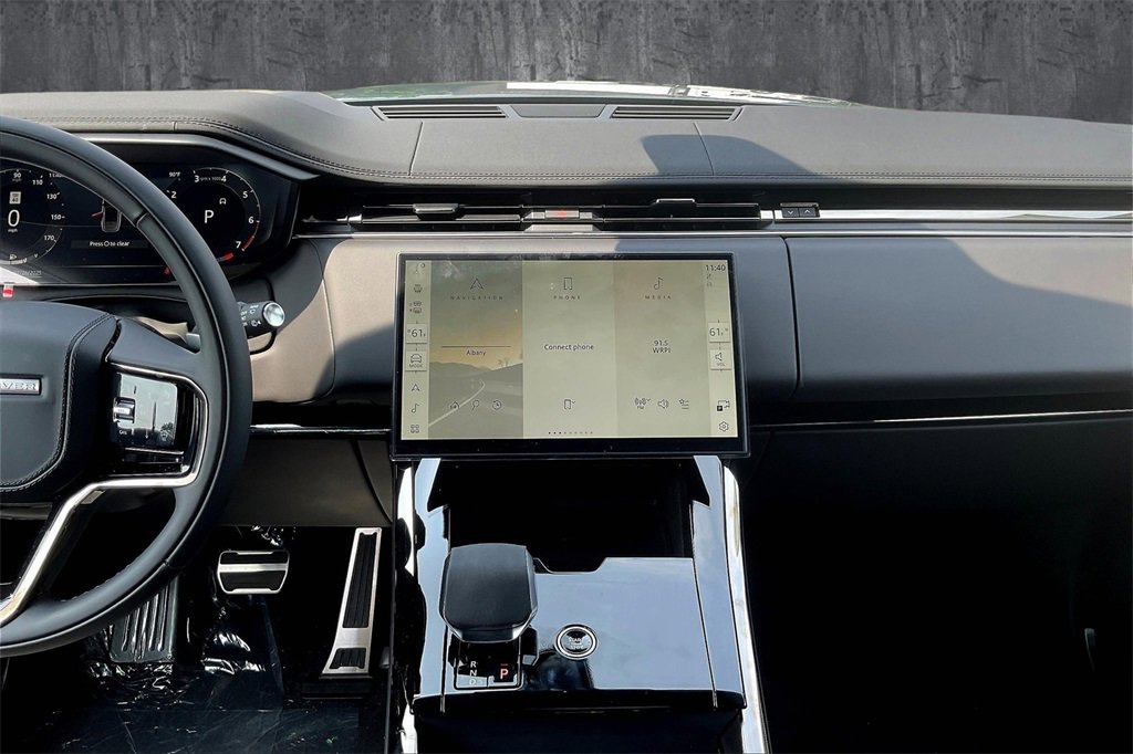 New 2025 Land Rover Range Rover Sport Dynamic SE image 6