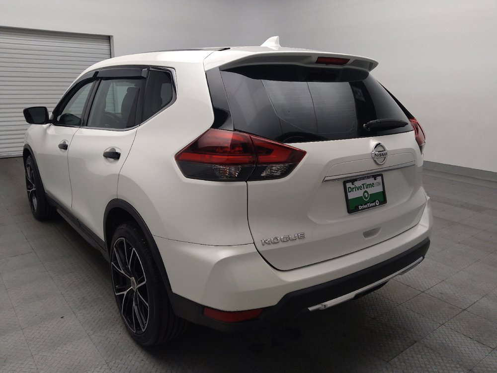 Used 2020 Nissan Rogue S FWD image 5