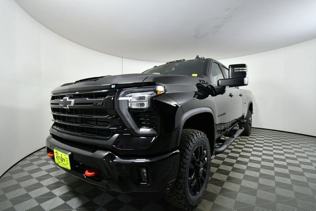 New 2026 Chevrolet Silverado 3500 LT w/ Trail Boss Package image 6