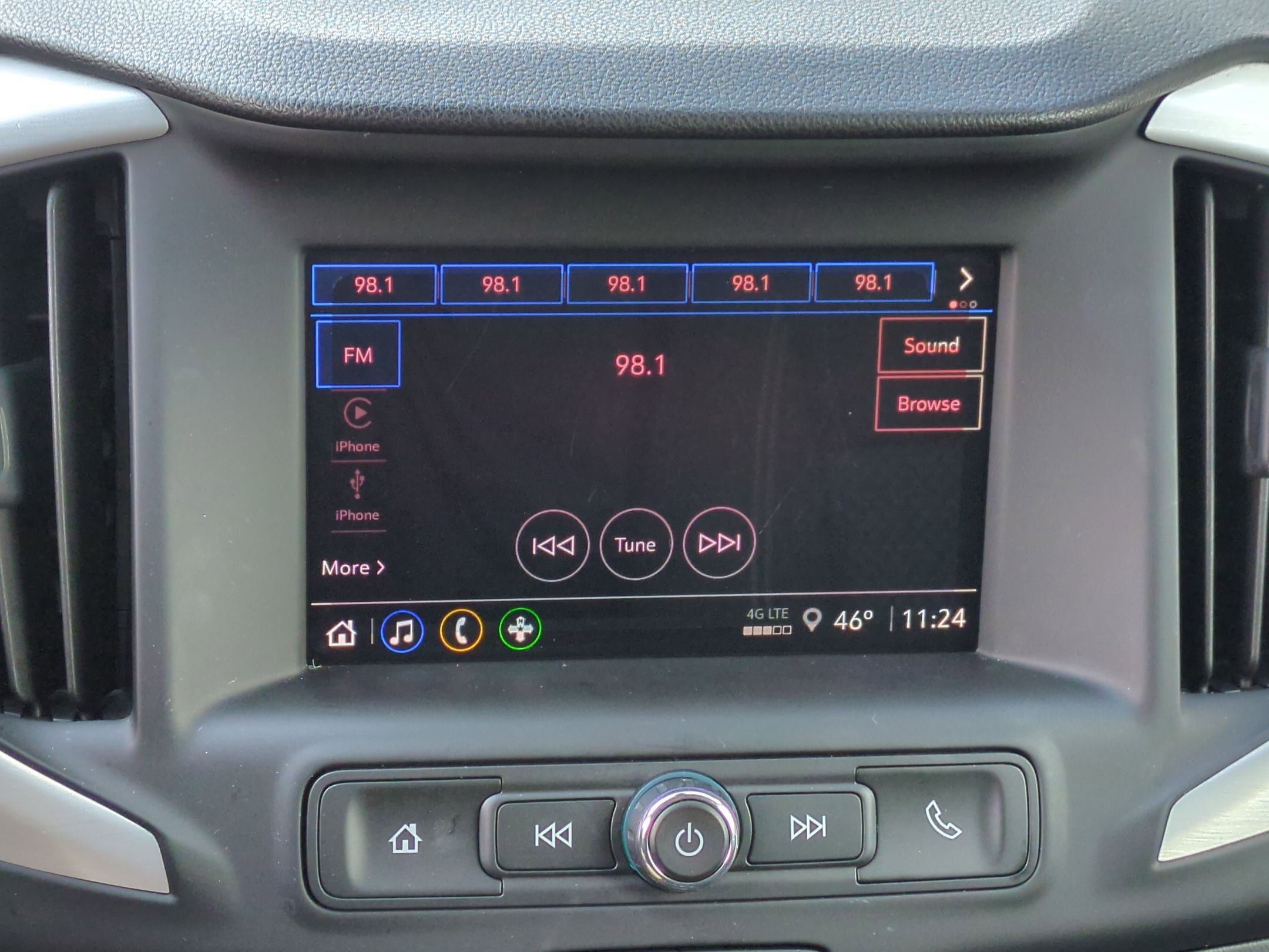 Certified 2022 GMC Terrain SLE w/ Driver Convenience Package image 13