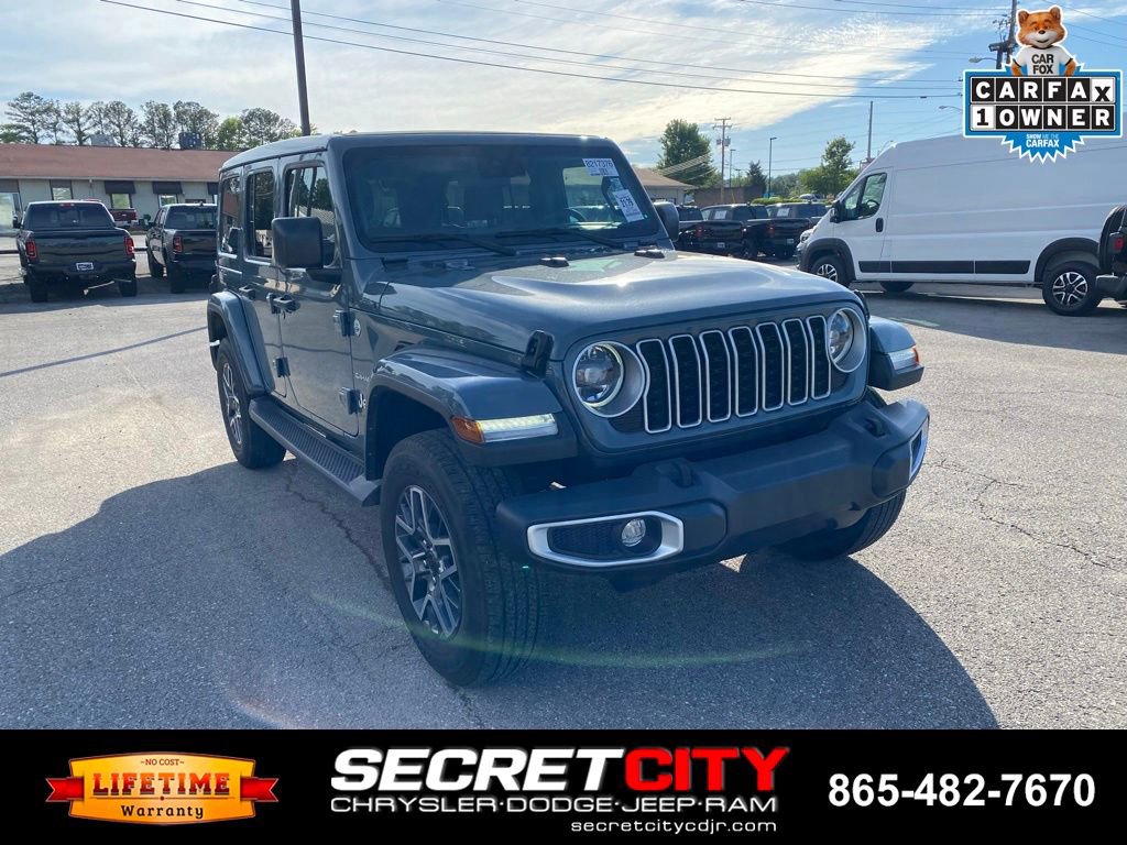 Used 2024 Jeep Wrangler Unlimited Sahara w/ Safety Group AWD/4WD image 3