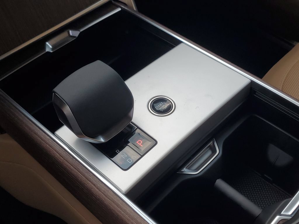 New 2026 Land Rover Range Rover SE AWD/4WD image 23