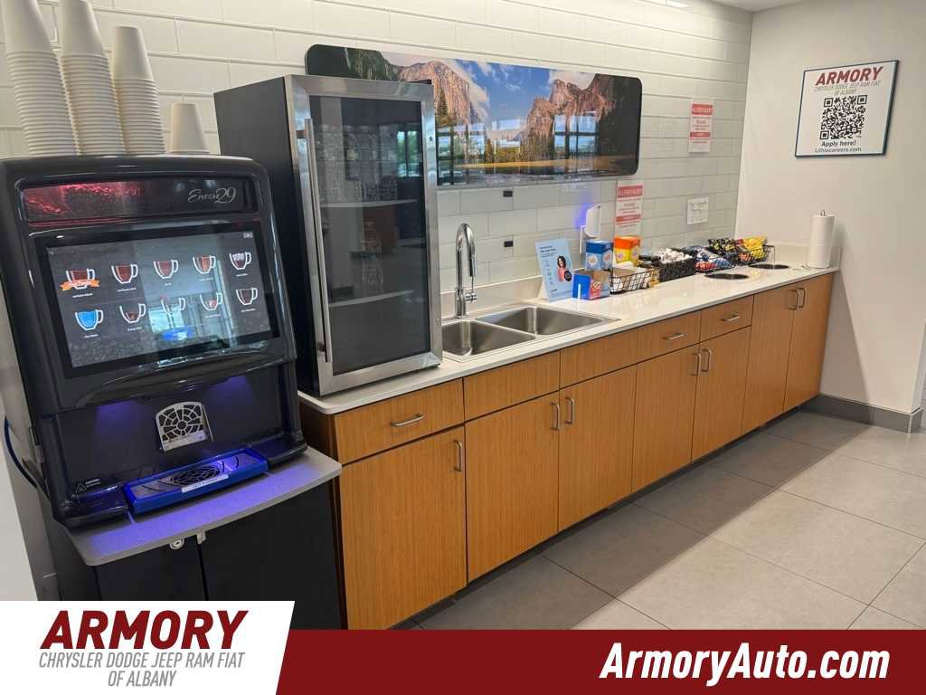 New 2025 Dodge Charger Scat Pack w/ Track Pack image 4