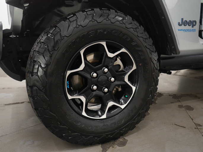 Used 2022 Jeep Wrangler Unlimited Rubicon 4xe w/ Cold Weather Group image 28
