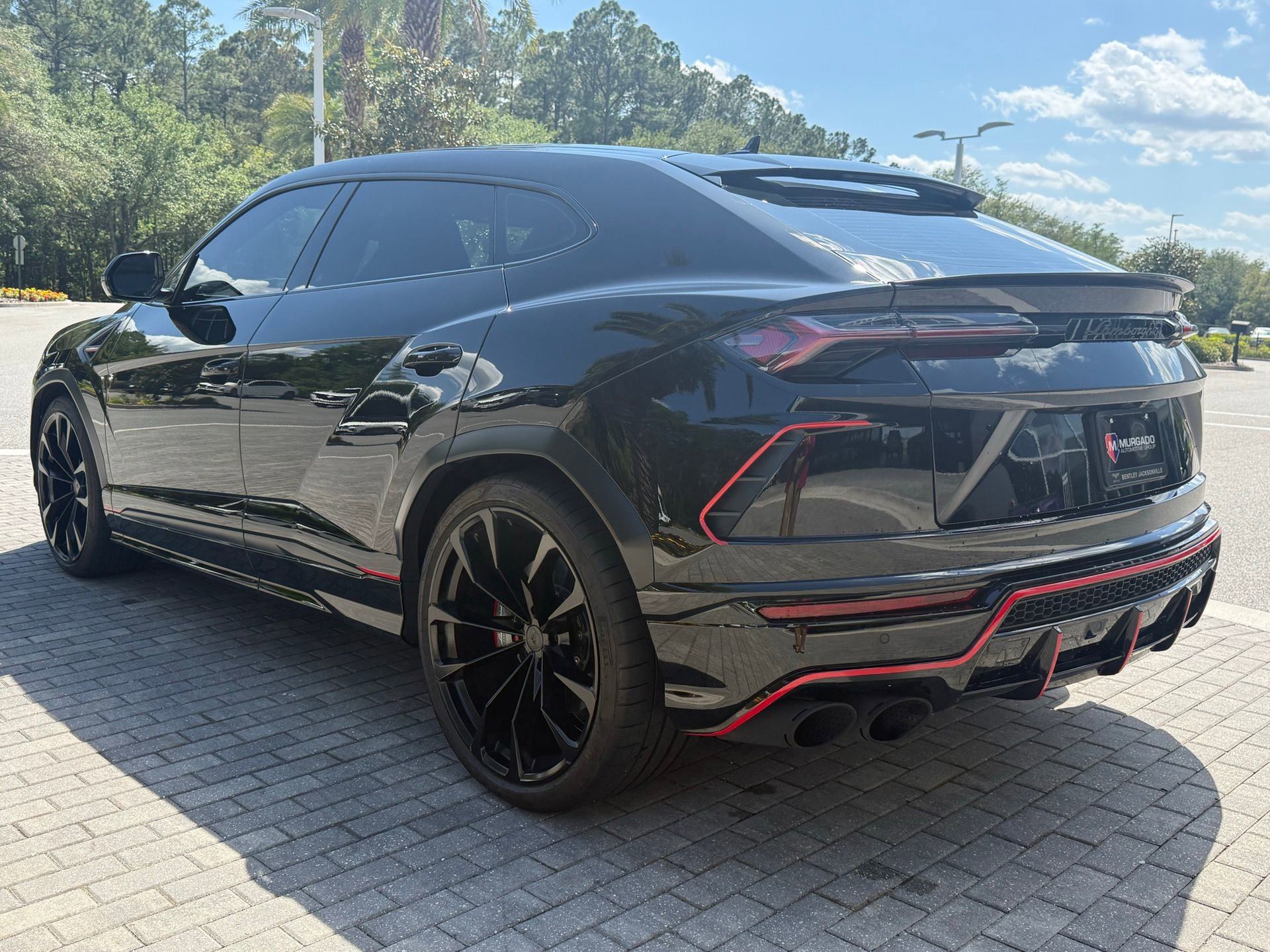 Used 2021 Lamborghini Urus AWD/4WD image 13