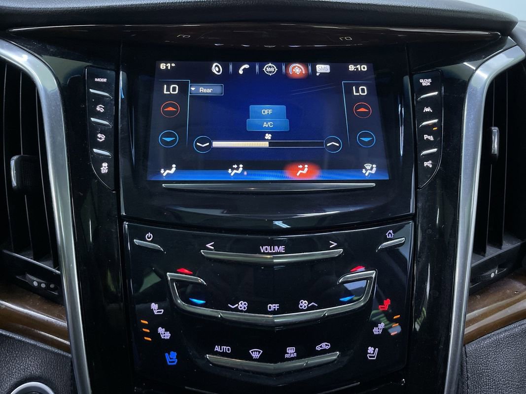 Used 2017 Cadillac Escalade Luxury image 23