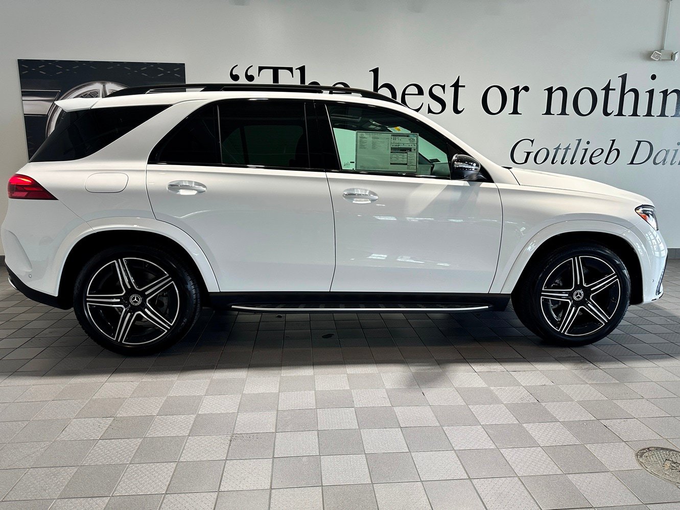 New 2026 Mercedes-Benz GLE 350 4MATIC image 2