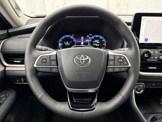 Used 2026 Toyota Grand Highlander Platinum image 23