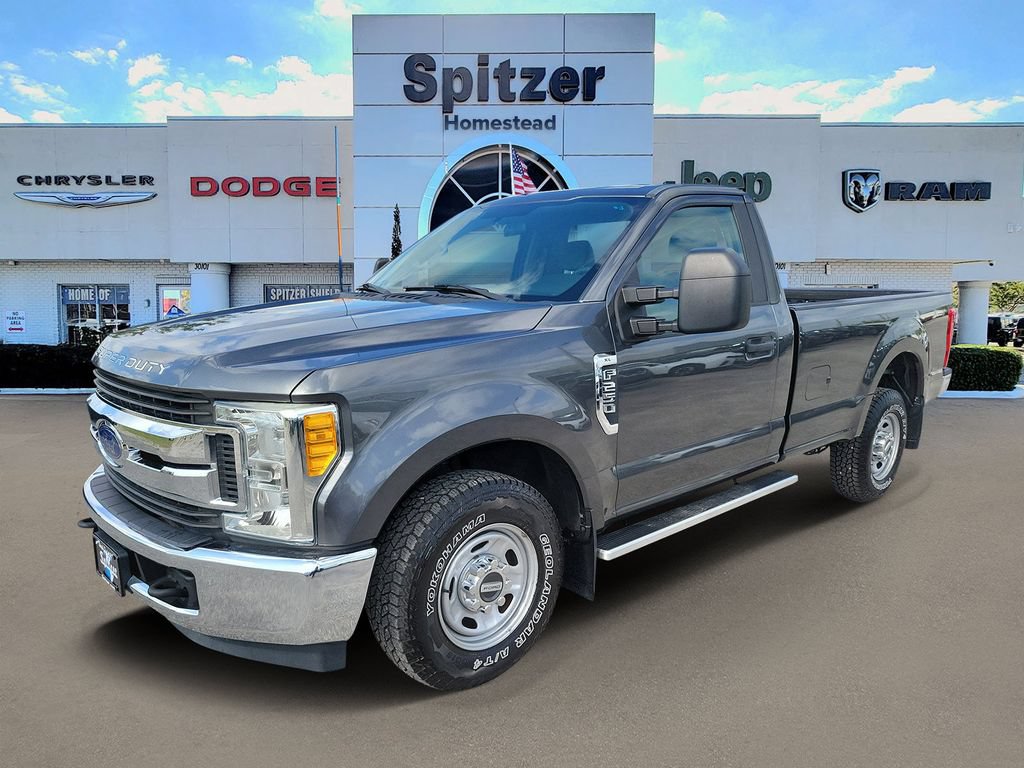 Used 2017 Ford F250 XL w/ XL Value Package RWD image 4