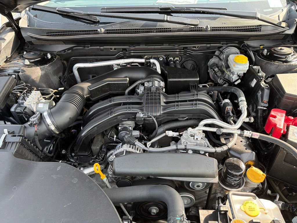 Used 2023 Subaru Outback Premium image 12