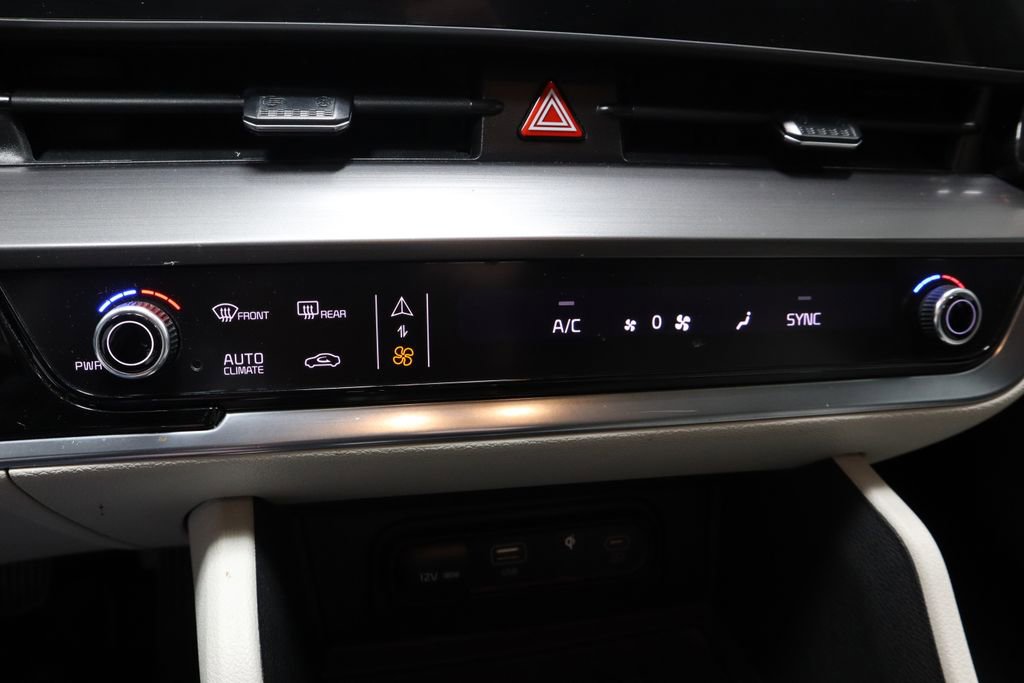 Used 2023 Kia Sportage EX FWD image 35