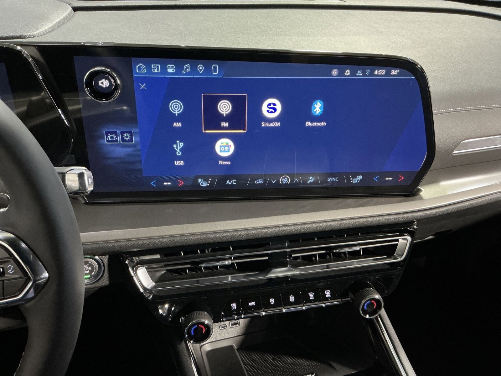 New 2026 Chevrolet Traverse LT image 26