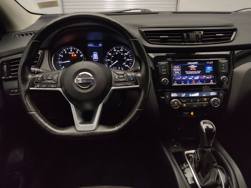 Used 2022 Nissan Rogue Sport SV w/ Technology Package FWD image 22