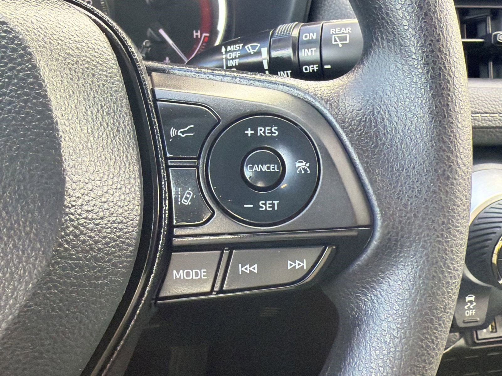 Used 2023 Toyota RAV4 XLE w/ Convenience Package FWD image 26