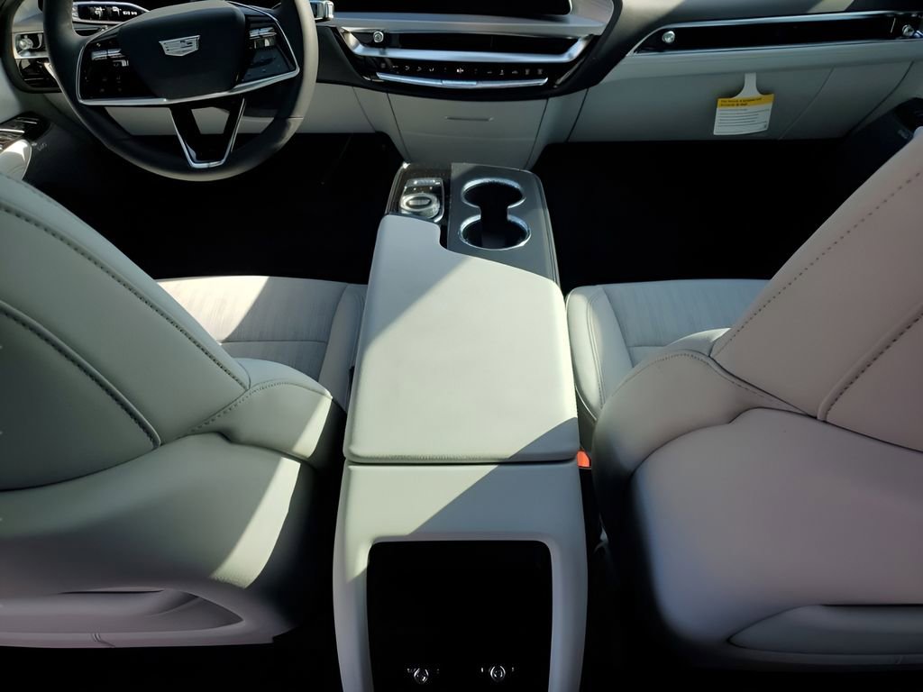 New 2026 Cadillac Lyriq Premium Luxury w/ LPO, Floor Liner Package image 22