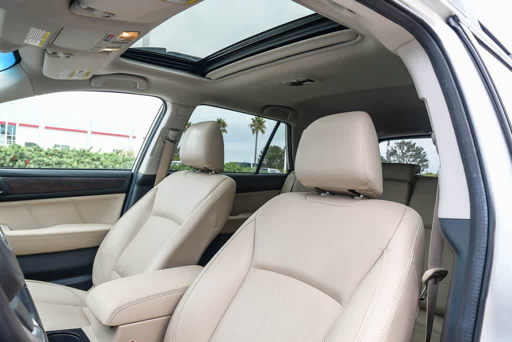Used 2019 Subaru Outback 2.5i Limited AWD/4WD image 17