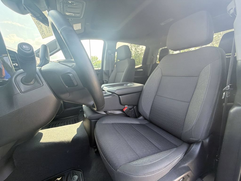 Used 2023 Chevrolet Silverado 1500 LT AWD/4WD image 11