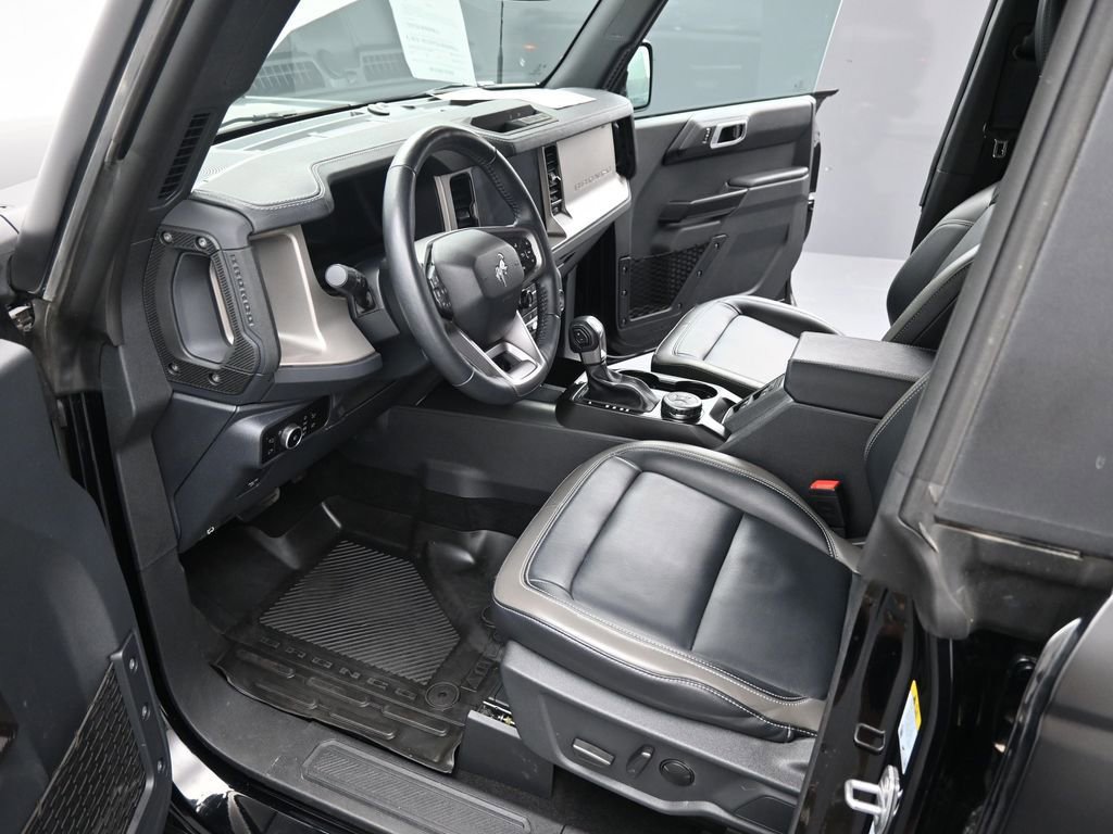 Used 2025 Ford Bronco Outer Banks w/ Matte Film Protection Package AWD/4WD image 11
