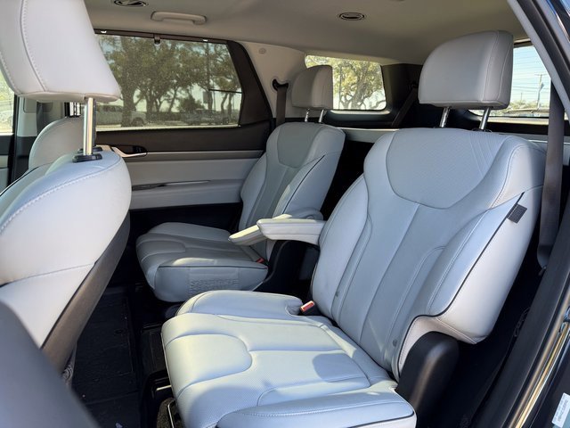 Used 2025 Hyundai Palisade SEL image 19