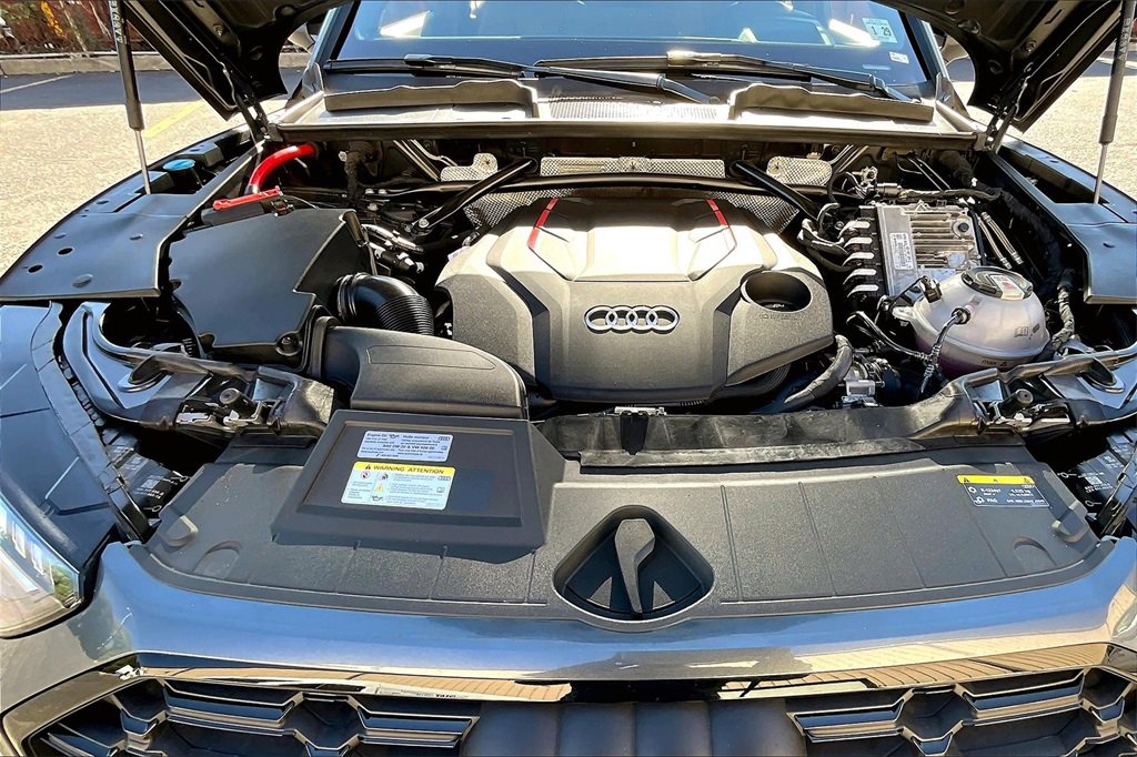 Used 2024 Audi SQ5 Prestige image 30